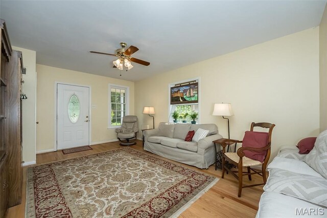 468 Algonquin Pl, Webster Groves, MO 63119