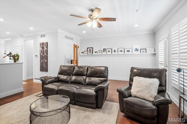 7723 Dale Ave, Richmond Heights, MO 63117 - living area with ceiling fan, wood finished floors, ornamental molding, recessed lighting, and a wainscoted wall