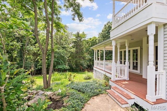 1519 Scofield Valley Ln, Wildwood, MO 63038 - view of yard with a porch