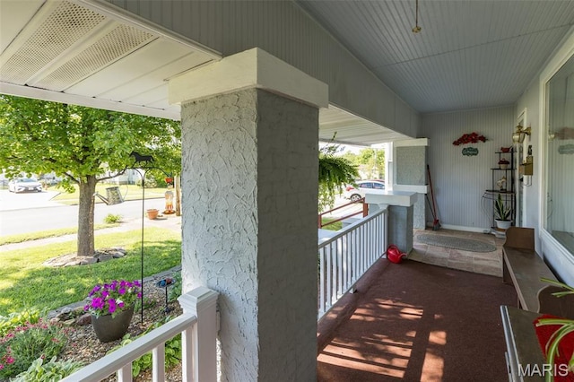 406 N Division St, Bonne Terre, MO 63628 - view of covered porch