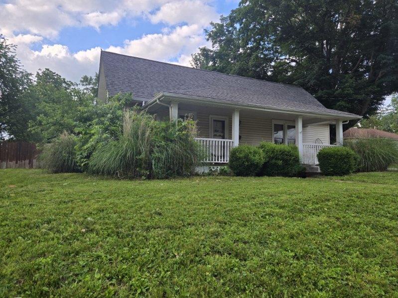 807 W Liberty St, Farmington, MO 63640 - photo 3