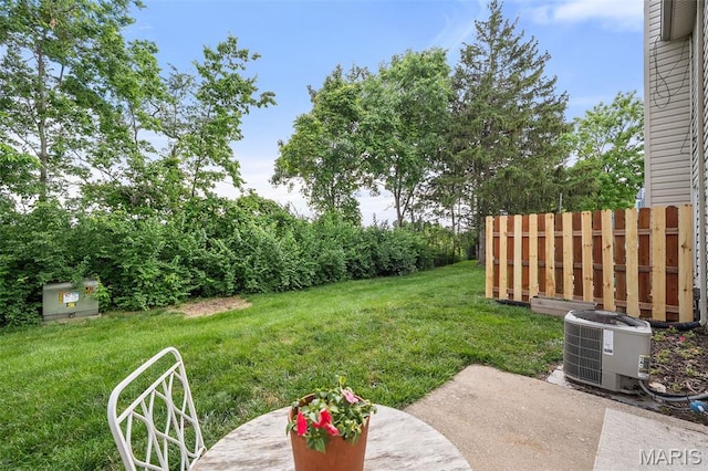621 Sugar Trail Ct Unit 4, Saint Peters, MO 63376 - view of yard featuring central AC unit