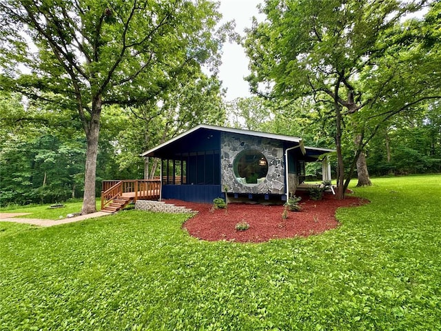 12185 Oak Meadow Dr, Rolla, MO 65401 - view of outbuilding with a sunroom