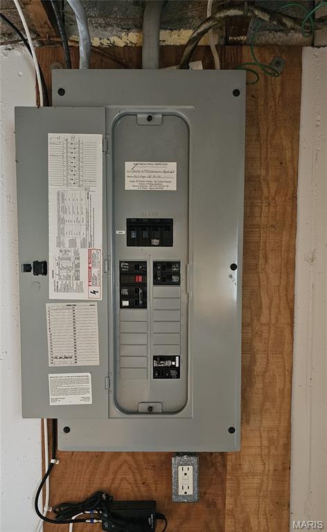 9117 Tiber Ct, Affton, MO 63123 - utilities featuring electric panel