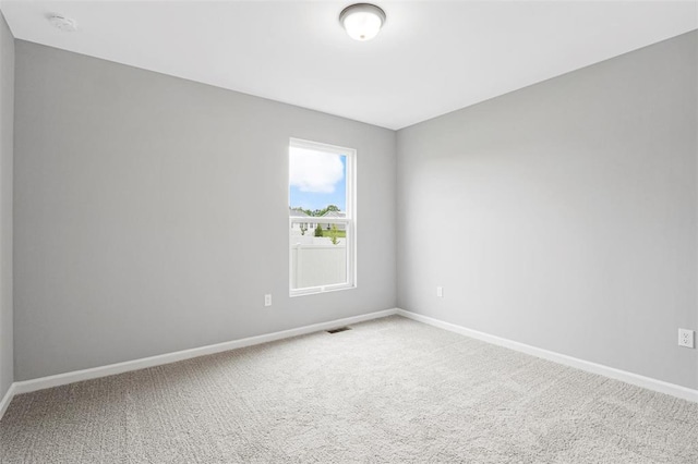 1448 Guilford Pl, Troy, IL 62294 - carpeted empty room featuring baseboards and a smoke detector