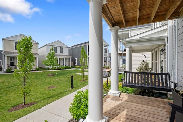 369 Tiber Pl, Saint Charles, MO 63301 - surrounding community featuring a lawn