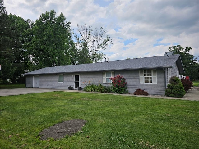 202 Jeremiah, Willisville, IL 62997 - ranch-style home with a front lawn and roof with shingles