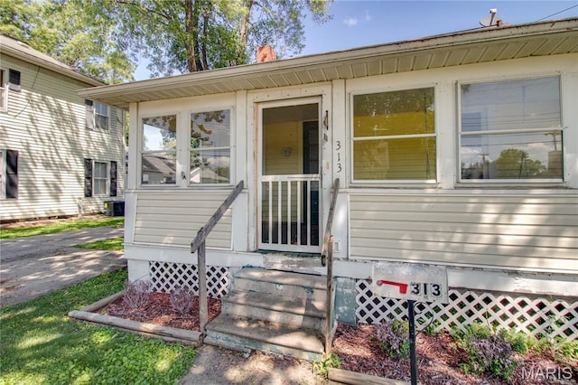 313 E Prairie St, Jerseyville, IL 62052 - photo 4