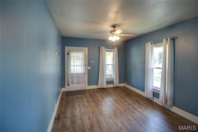 313 E Prairie St, Jerseyville, IL 62052 - photo 7