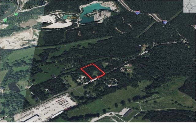 5761 Hill View Dr, Pacific, MO 63069