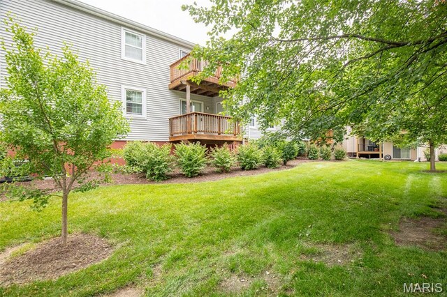 1447 Oriole Pl, Brentwood, MO 63144 - view of green lawn