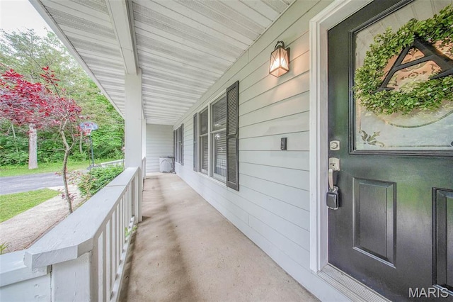 1708 Line Ave, Rolla, MO 65401 - doorway to property featuring covered porch