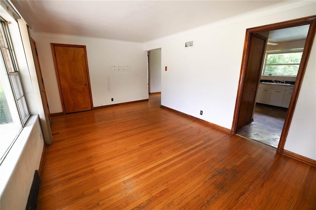 3755 Park Crest Dr, Saint Louis, MO 63125 - photo 5