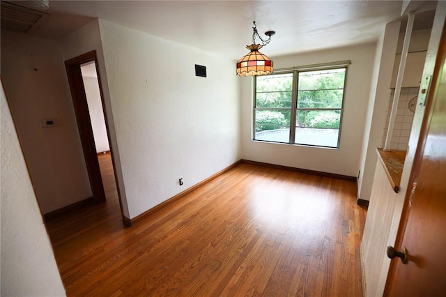 3755 Park Crest Dr, Saint Louis, MO 63125 - photo 8