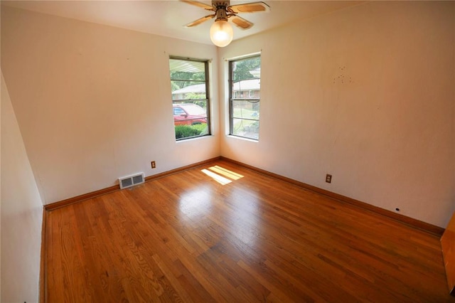 3755 Park Crest Dr, Saint Louis, MO 63125 - photo 13