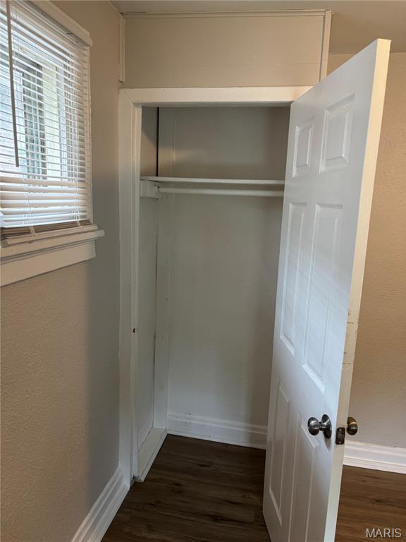 8324 Strathmore Pl, Jennings, MO 63136 - view of closet