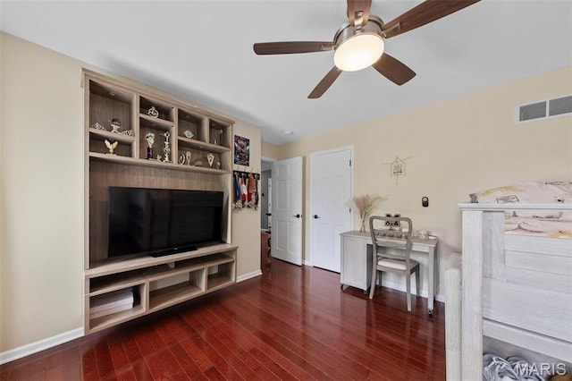 16434 Wilson Farm Dr, Chesterfield, MO 63005 - living room with wood finished floors, baseboards, and a ceiling fan