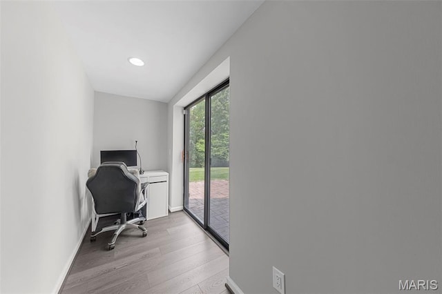 16434 Wilson Farm Dr, Chesterfield, MO 63005 - office area with wood finished floors, baseboards, and recessed lighting