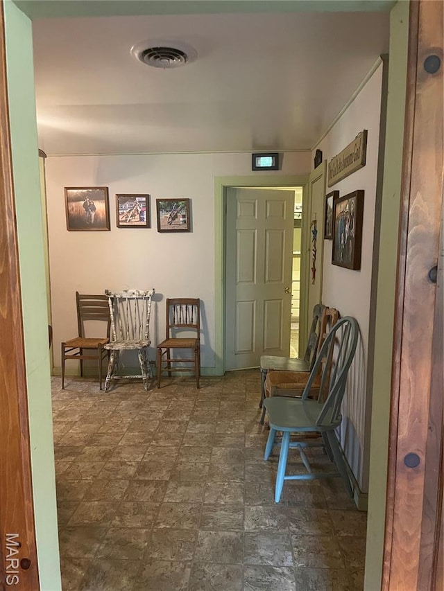 623 County Road 6590, Salem, MO 65560 - view of entrance foyer