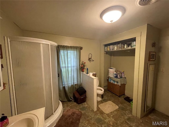 623 County Road 6590, Salem, MO 65560 - full bathroom with a shower stall and toilet
