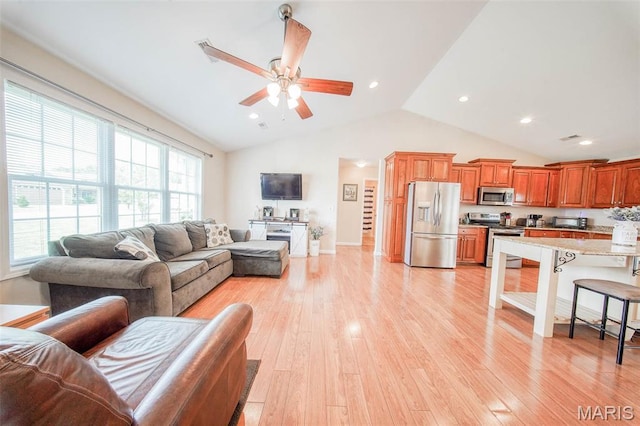 11195 Lexington Ln, Rolla, MO 65401 - living area featuring a ceiling fan, light wood-style flooring, recessed lighting, high vaulted ceiling, and baseboards