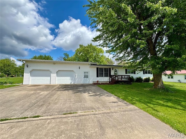 512 N 5th St, La Belle, MO 63447 - photo 1
