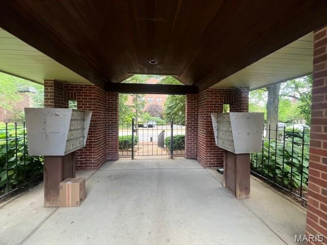 4465 W Pine Blvd Unit 15, Saint Louis, MO 63108 - view of patio featuring mail area