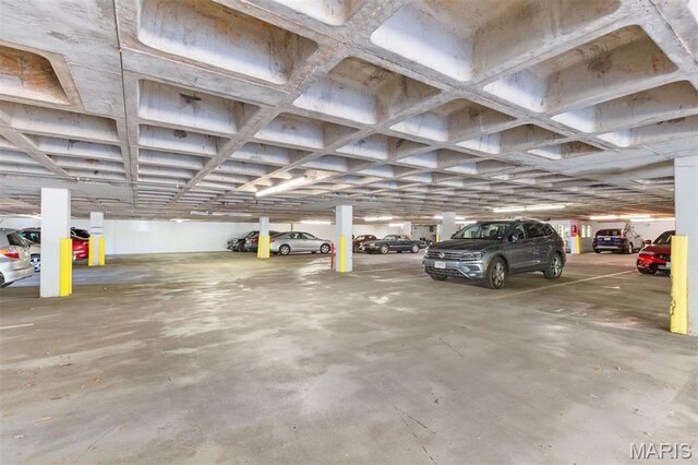 900 S Hanley Rd Unit 10B, Saint Louis, MO 63105 - photo 21