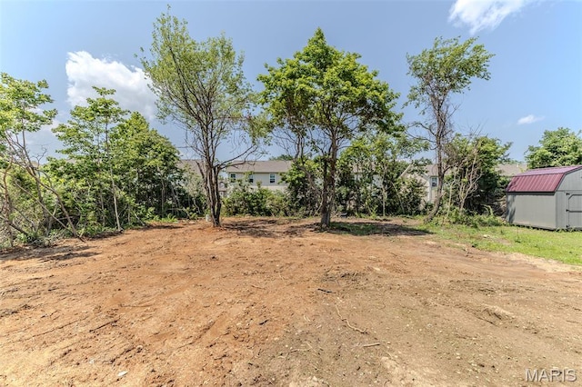 1223 Utah St, Lebanon, MO 65536 - view of yard