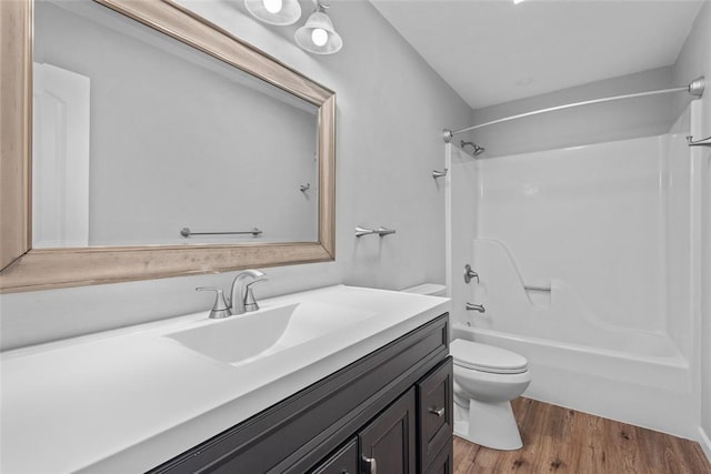 518 Bargraves Blvd Unit B, Troy, IL 62294 - bathroom featuring vanity, toilet, shower / bathtub combination, and wood finished floors
