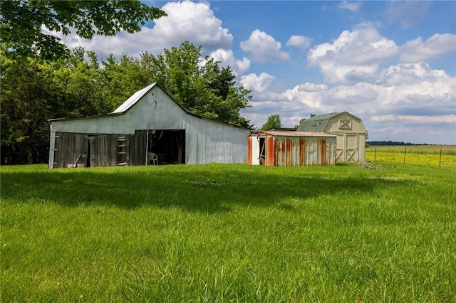 216 County Road 512, Shawneetown, MO 63732 - view of yard with an outbuilding and a barn