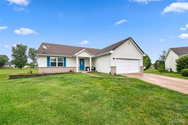 81 Berretta Ct, Wright City, MO 63390 - single story home with brick siding, a garage, driveway, and a front lawn