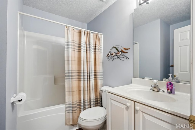 105 Silo Valley Dr, Wentzville, MO 63385 - full bathroom featuring a textured ceiling, vanity, and shower / tub combo