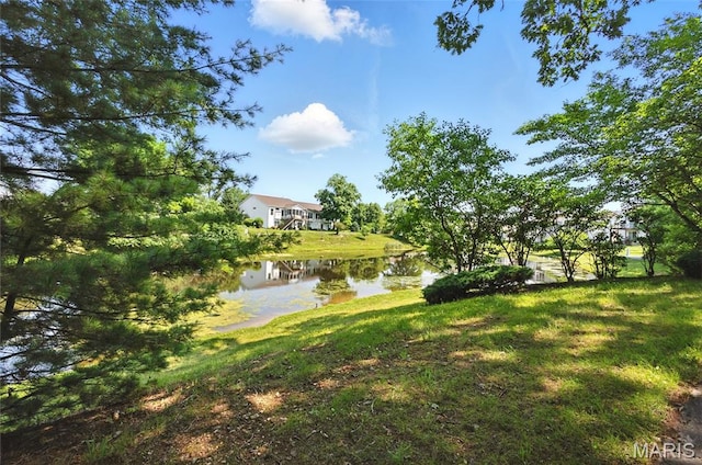 105 Silo Valley Dr, Wentzville, MO 63385 - view of green lawn with a water view