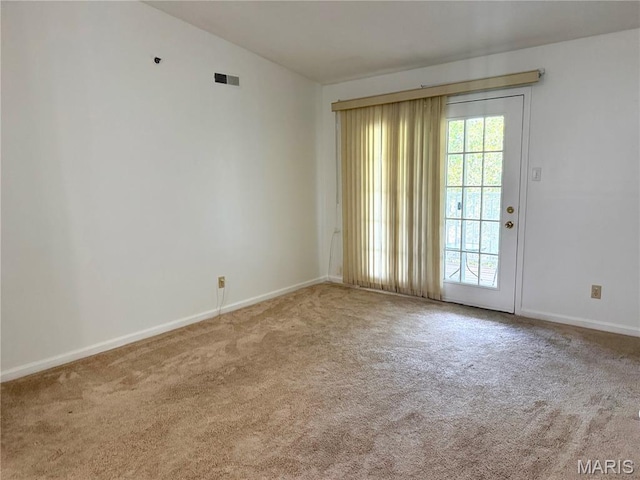 905 Hanna Place Ct Unit C, Manchester, MO 63021 - carpeted spare room featuring baseboards and vaulted ceiling