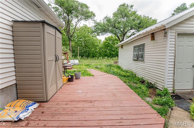 870 Walnut St, Newburg, MO 65550 - view of deck