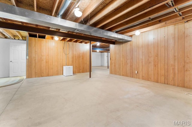 1500 Birch Ct, Edwardsville, IL 62025 - finished below grade area with wood walls