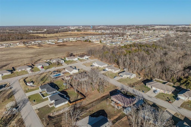 2075 Audrey Ln, Lebanon, MO 65536