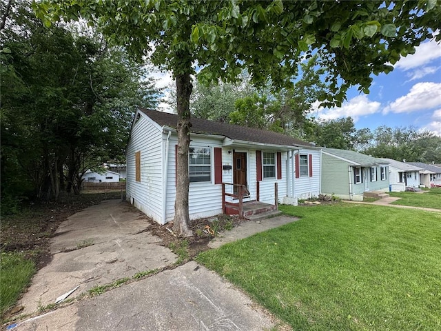 339 Crawford Rd, Riverview, MO 63137 - photo 2
