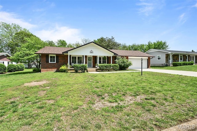 1522 S Oakland Ave, Bolivar, MO 65613 - ranch-style house featuring a garage, driveway, a front yard, and covered porch