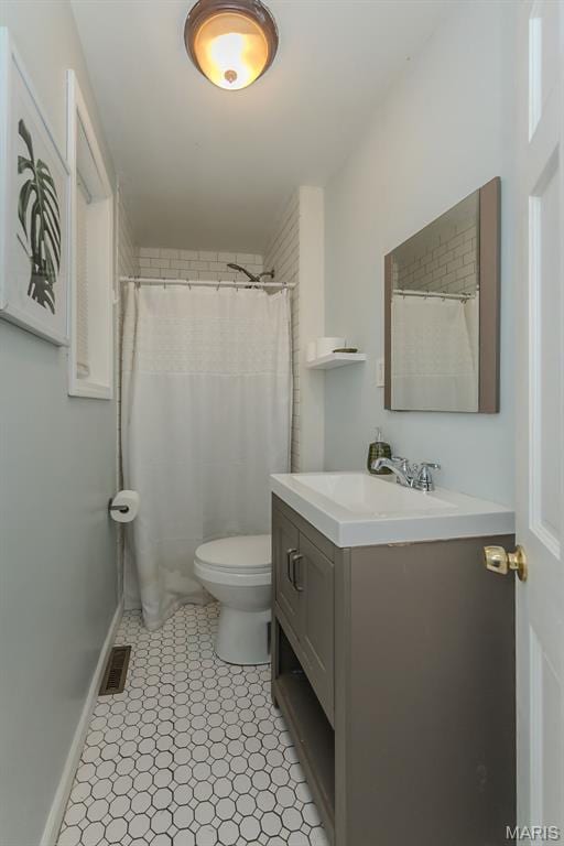 944 Regina Ave, Saint Louis, MO 63125 - photo 14