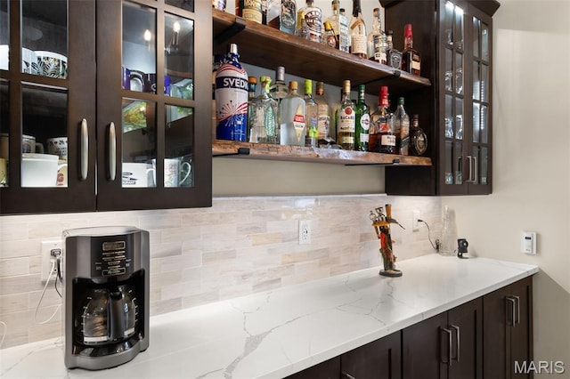 63 Portwood Meadows Rd, Rocky Mount, MO 65072 - indoor dry bar featuring tasteful backsplash