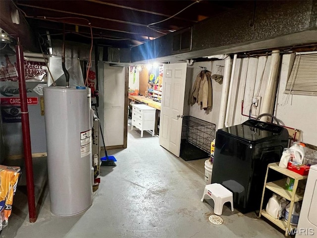 16 Wauneta Pl, Hannibal, MO 63401 - unfinished below grade area with water heater