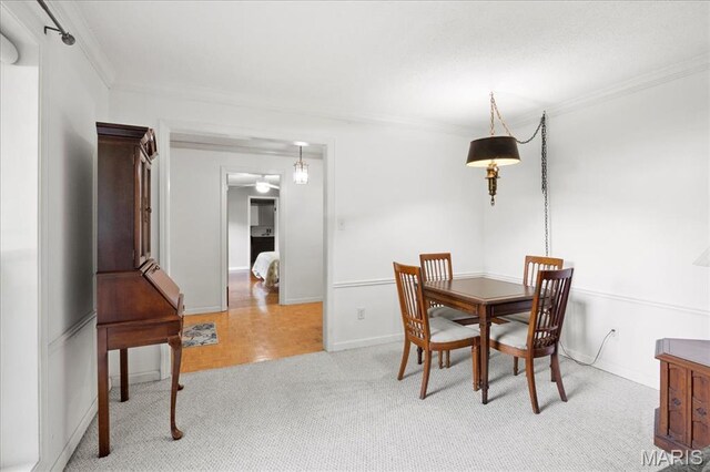 404 Conway Gardens Ln, Saint Louis, MO 63141