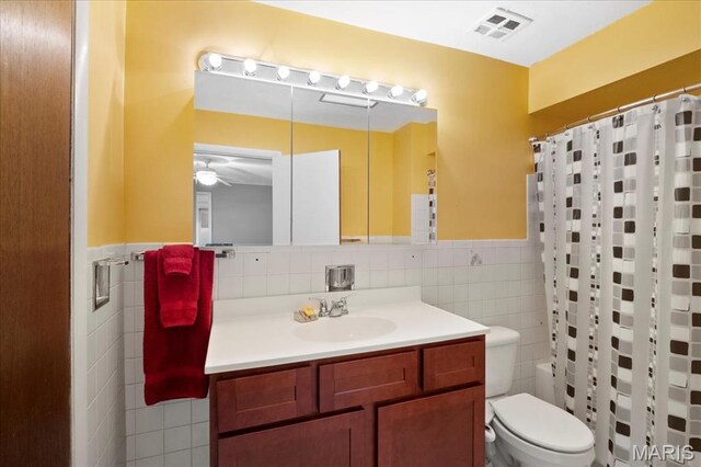 404 Conway Gardens Ln, Saint Louis, MO 63141