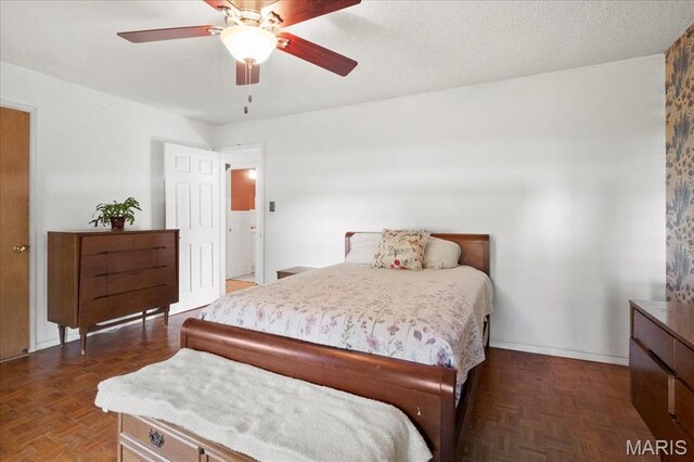 404 Conway Gardens Ln, Saint Louis, MO 63141
