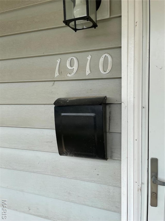 1908-19 Hope St, Hannibal, MO 63401 - exterior view