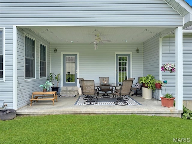 495 Oak Field Ct, Washington, MO 63090 - view of patio / terrace with ceiling fan