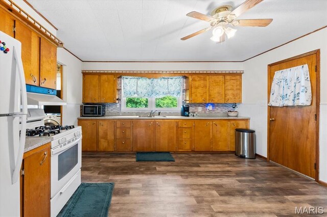 17 Wood Dr, Boulder, IL 62231