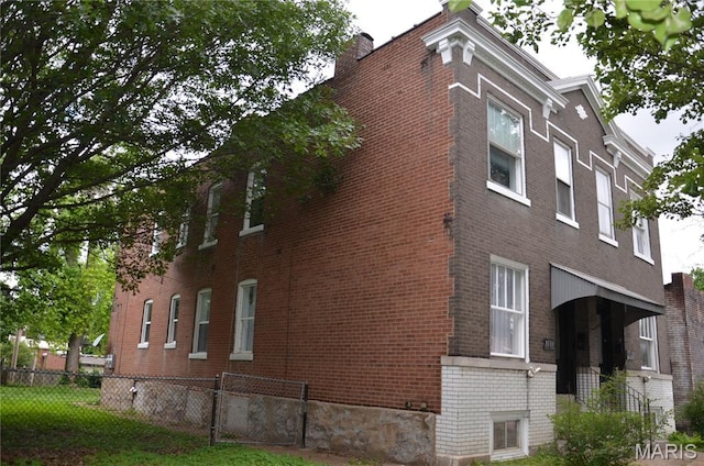 3329 Lemp Ave, Saint Louis, MO 63118 - photo 3